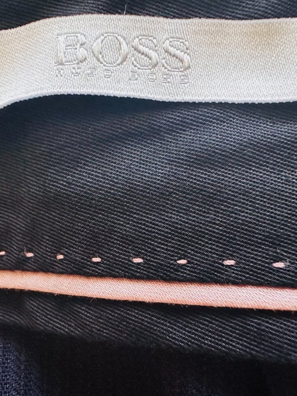 Boss Collection 100% Virgin Wool Navy Pinstripe 2-piece Pant Suits - Size 0 - Picture 11 of 15